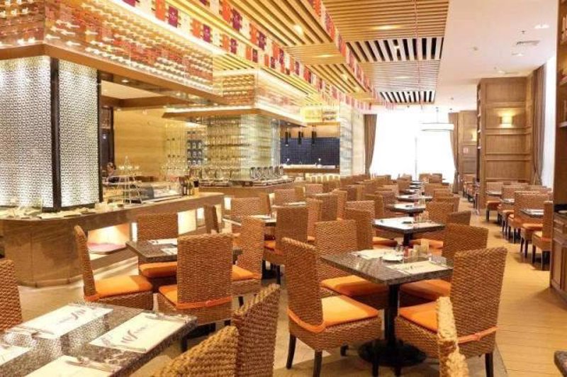 华通城大酒店：从区域明珠到都市新贵