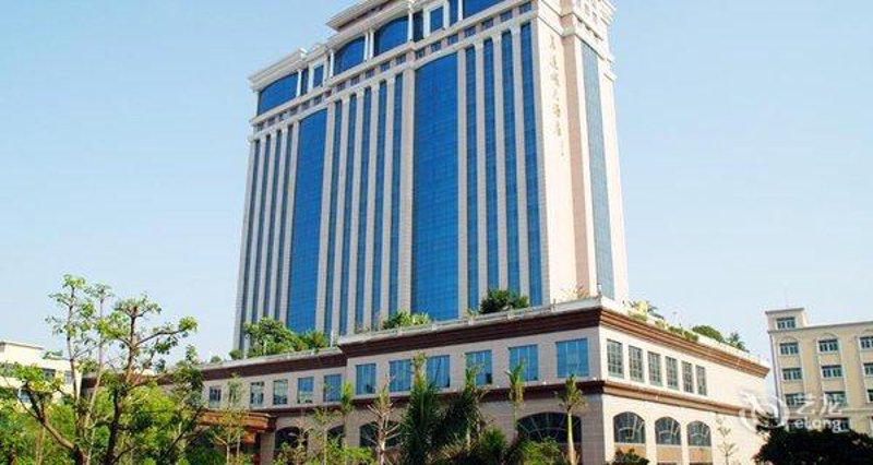 解读近期华通城大酒店房价变化趋势